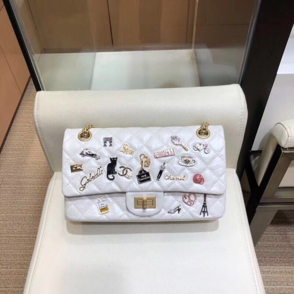 精仿钱包选购的两大特点